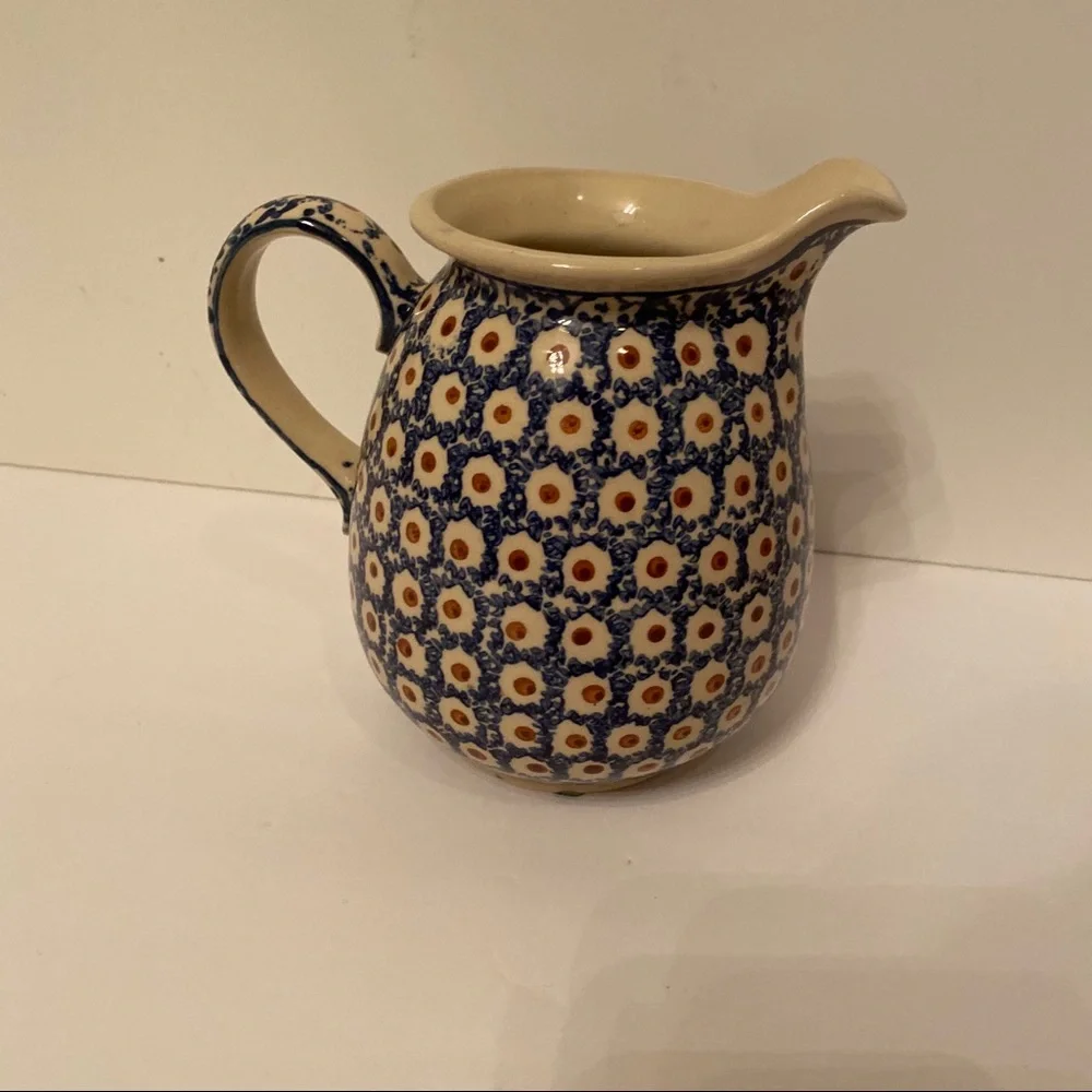 POLISH POTTERY VINTAGE PITCHER BLUE WHITE POLAND HANDMADE HOME DINING SERVEWARE
